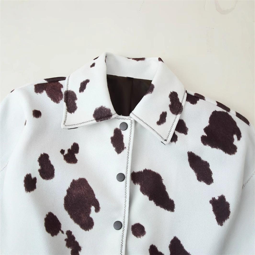 Gracefully Designed Garment