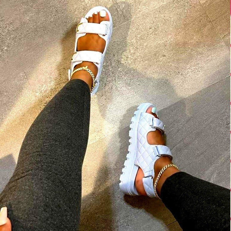 Graceful Orthopedic Sandals for Modern Look