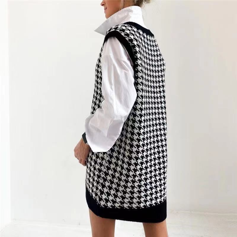 Timeless Vintage Style Garment