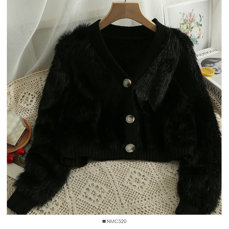 Elegantly Designed Cardigan