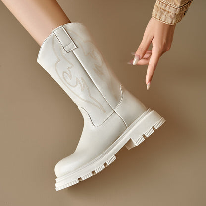 Graceful Orthopedic Boots for Modern Look