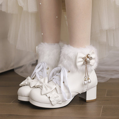 Graceful Orthopedic Boots for Modern Look