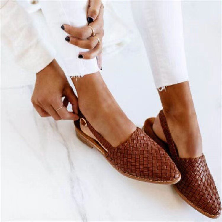 Chic Orthopedic Sandals with Unique Design