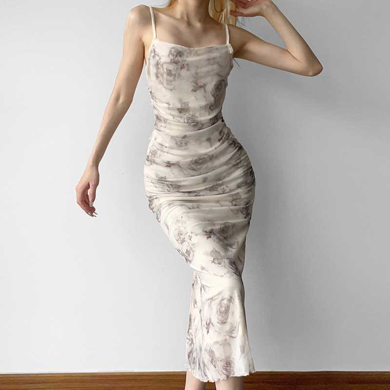 Timeless Vintage Style Garment