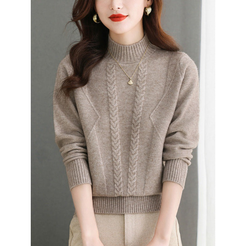 Elegantly Designed Pullover