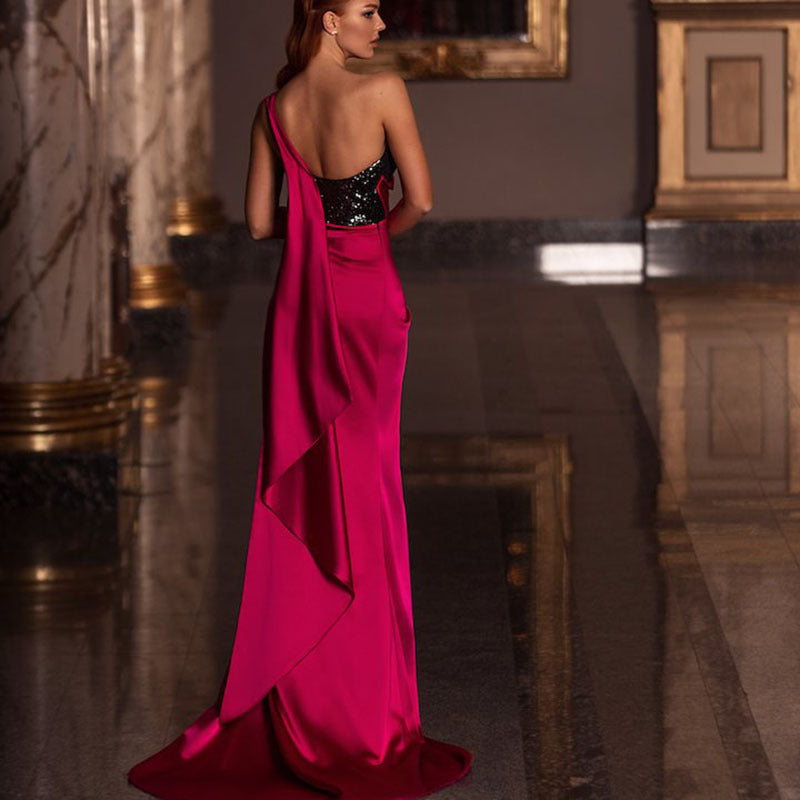 Gracefully Designed Garment