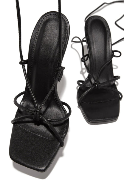 Chic Orthopedic Sandals with Unique Design