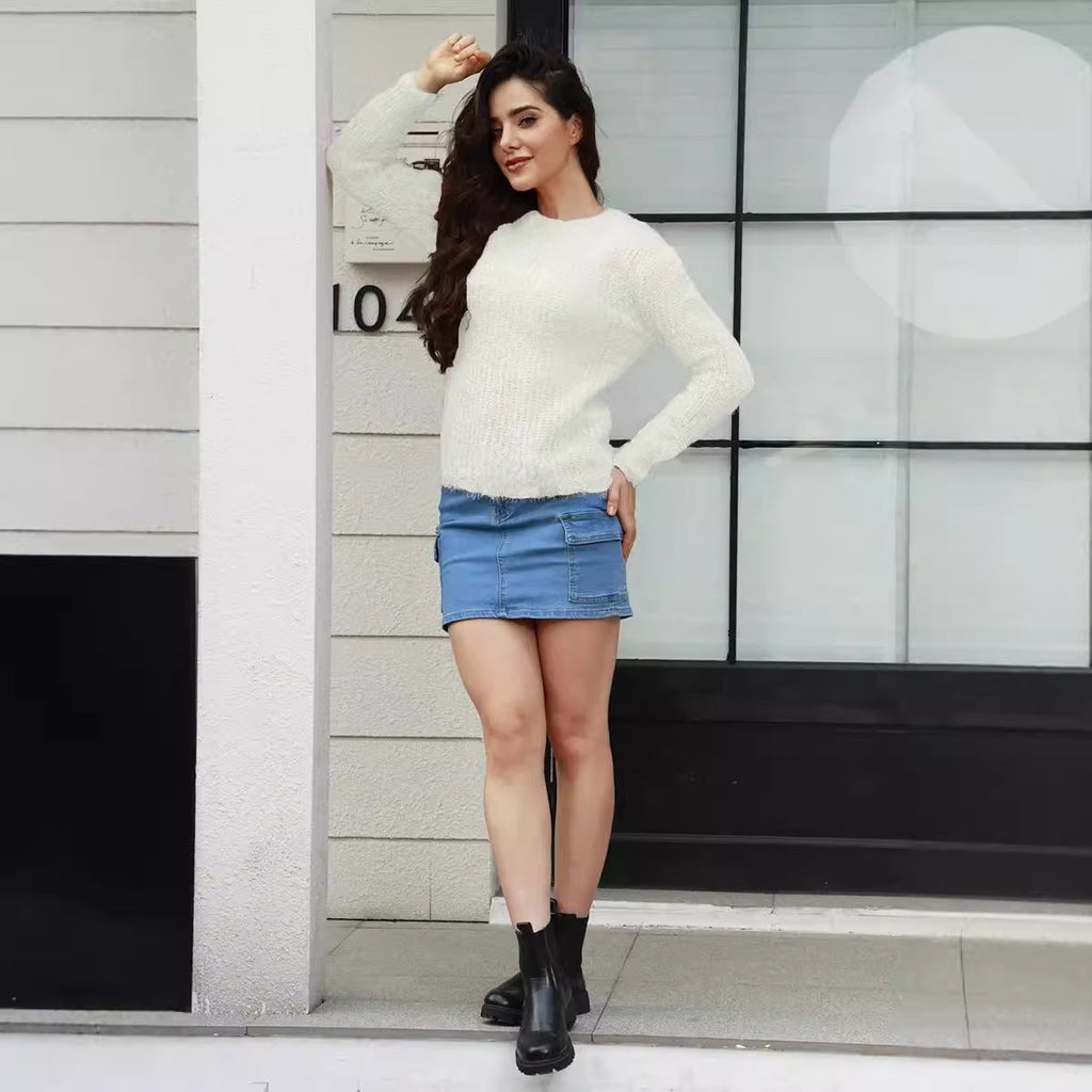 Elegantly Designed Pullover
