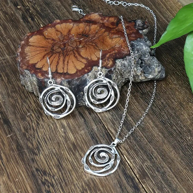Charming Necklace for Any Occasion