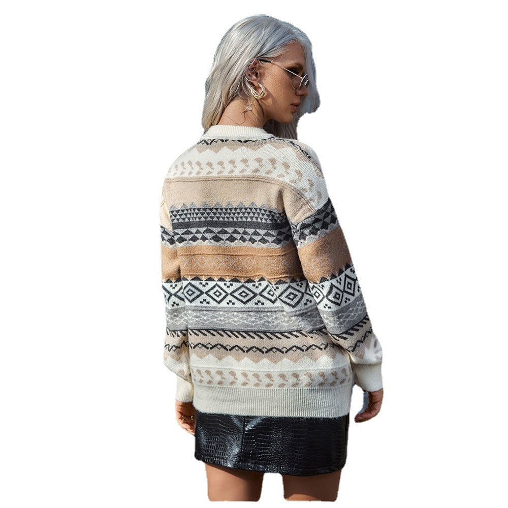 Elegantly Designed Pullover