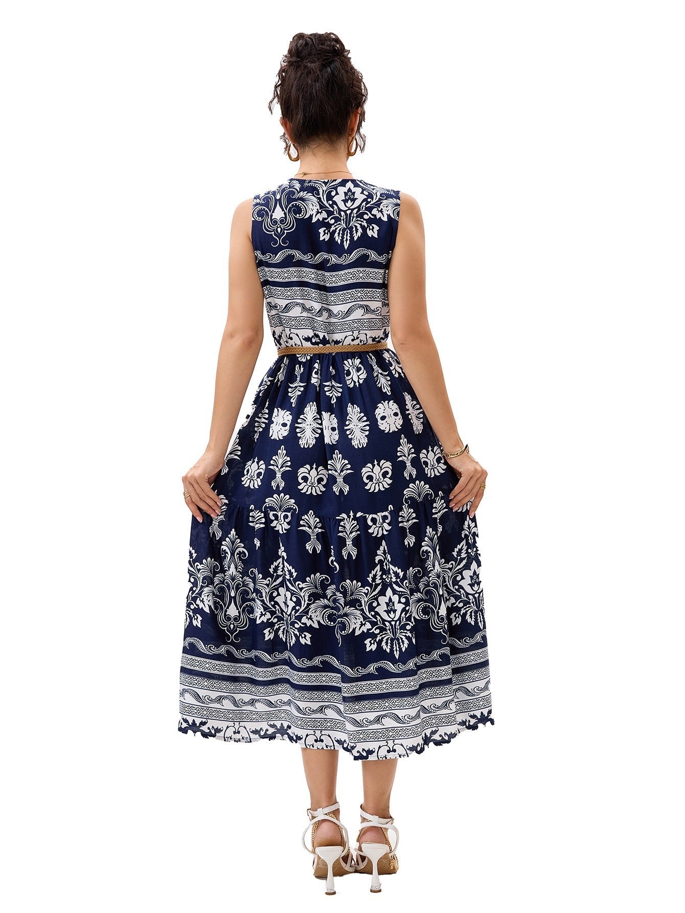 Gracefully Designed Garment