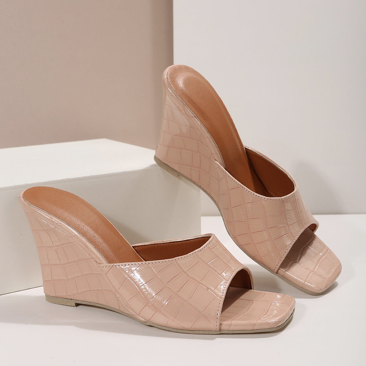 Beautifully Crafted Orthopedic Sandals