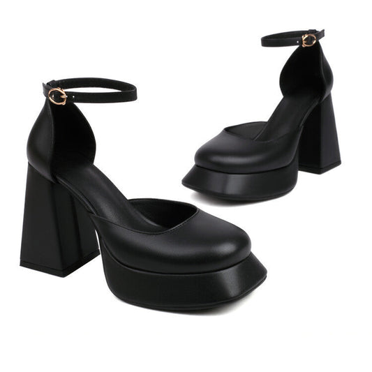 Chic Orthopedic Sandals with Unique Design