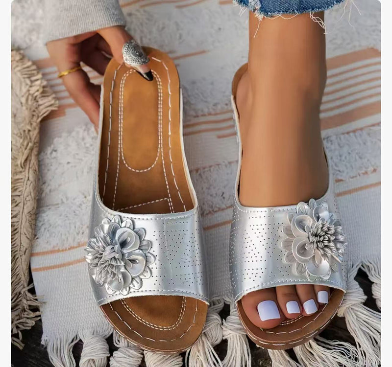 Graceful Orthopedic Sandals for Modern Look