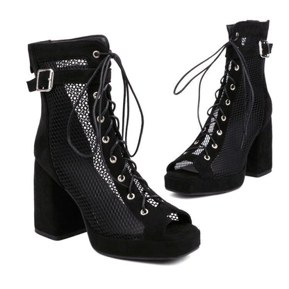 Graceful Orthopedic Sandals for Modern Look