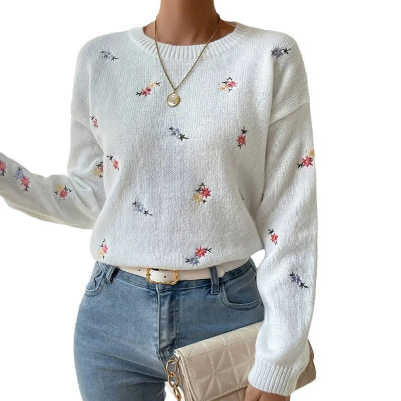 Elegantly Designed Pullover