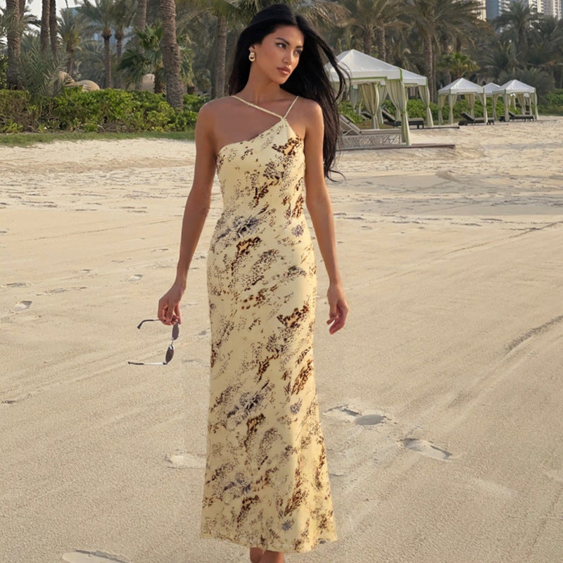 Elegantly Designed Garment