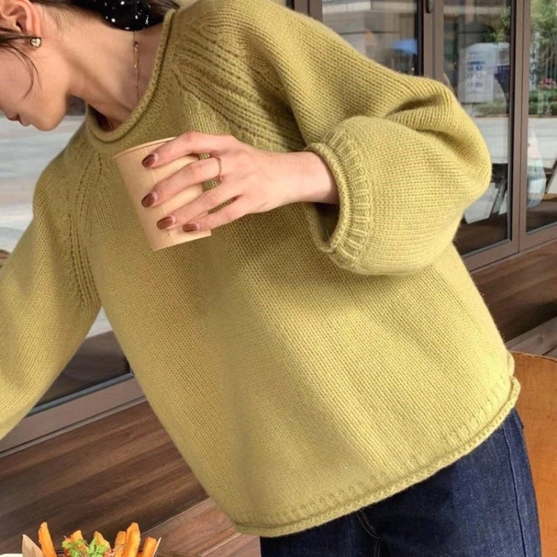 Timeless Vintage Style Pullover