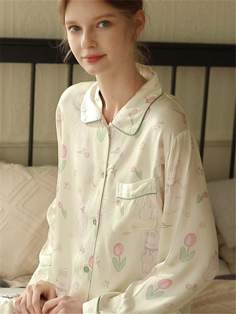 Timeless Vintage Style Garment