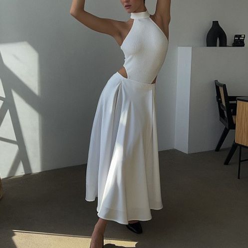 Timeless Vintage Style Garment
