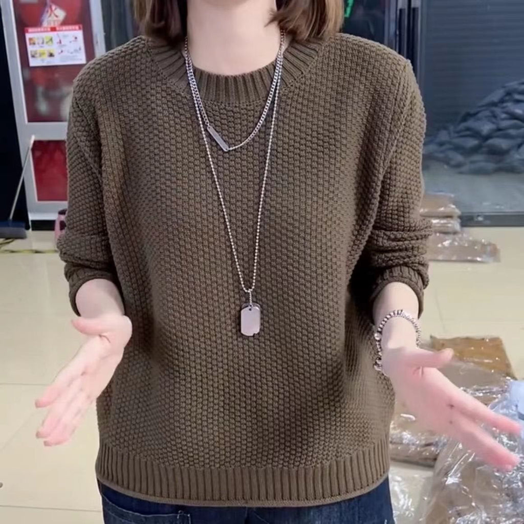 Timeless Vintage Style Pullover