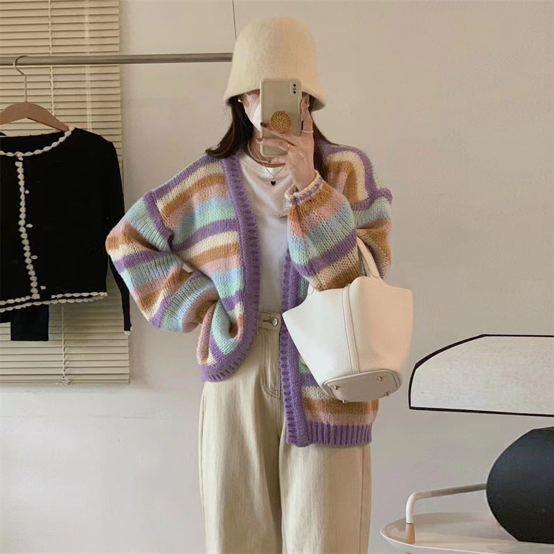 Elegantly Designed Cardigan