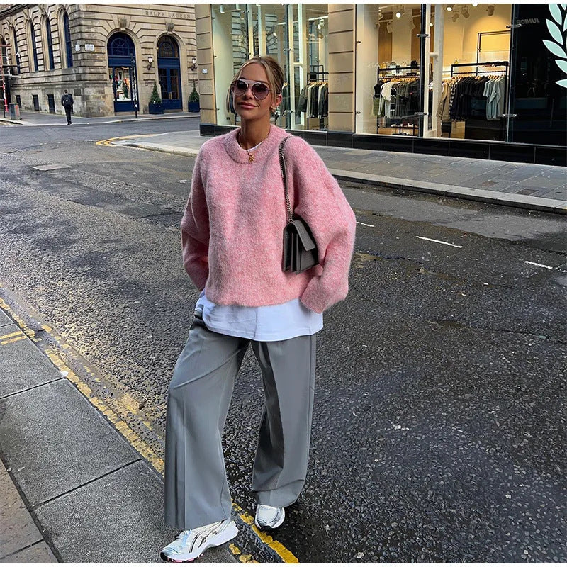 Elegantly Designed Pullover