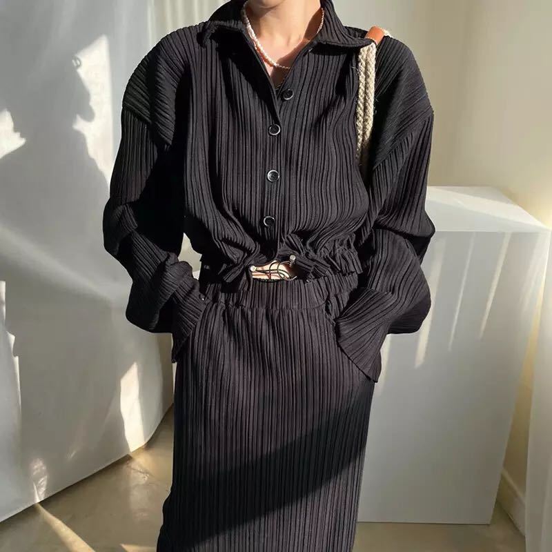 Gracefully Designed Garment