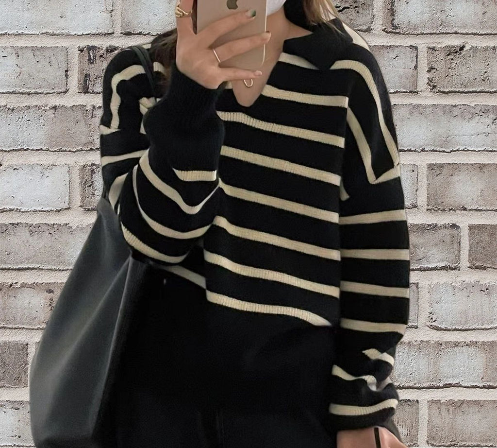 Timeless Vintage Style Pullover