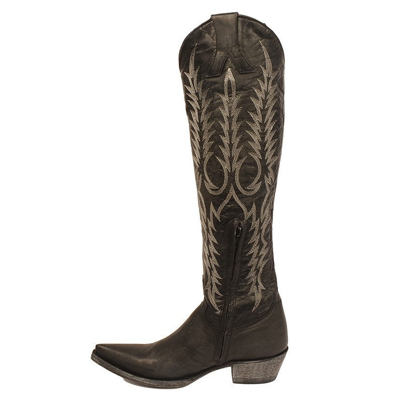 Graceful Orthopedic Boots for Modern Look