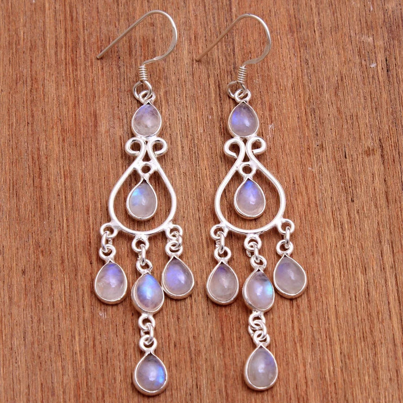 Romantic Earring for Special Moments