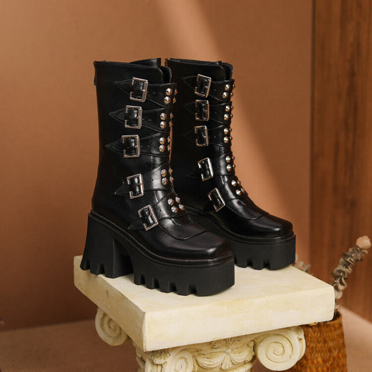 Chic Orthopedic Boots with Unique Design