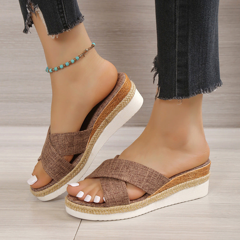 Graceful Orthopedic Sandals for Modern Look