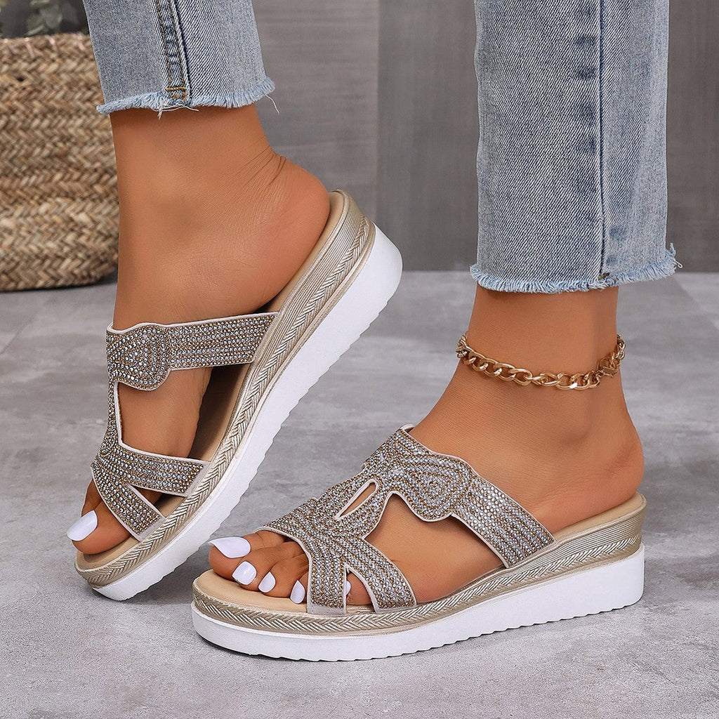 Graceful Orthopedic Shoes for Modern Look