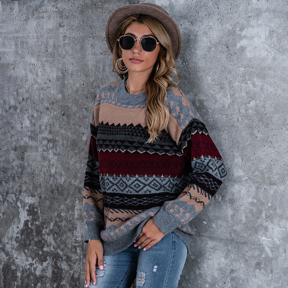 Elegantly Designed Pullover