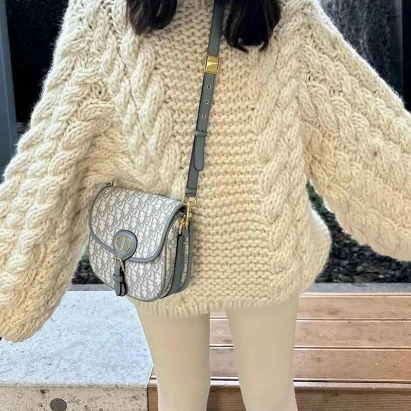 Timeless Vintage Style Pullover