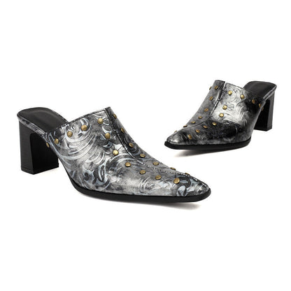 Graceful Orthopedic Sandals for Modern Look