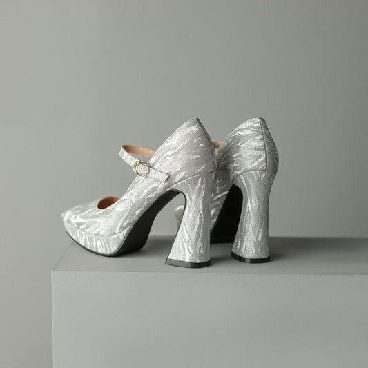 Chic Orthopedic Shoes with Unique Design