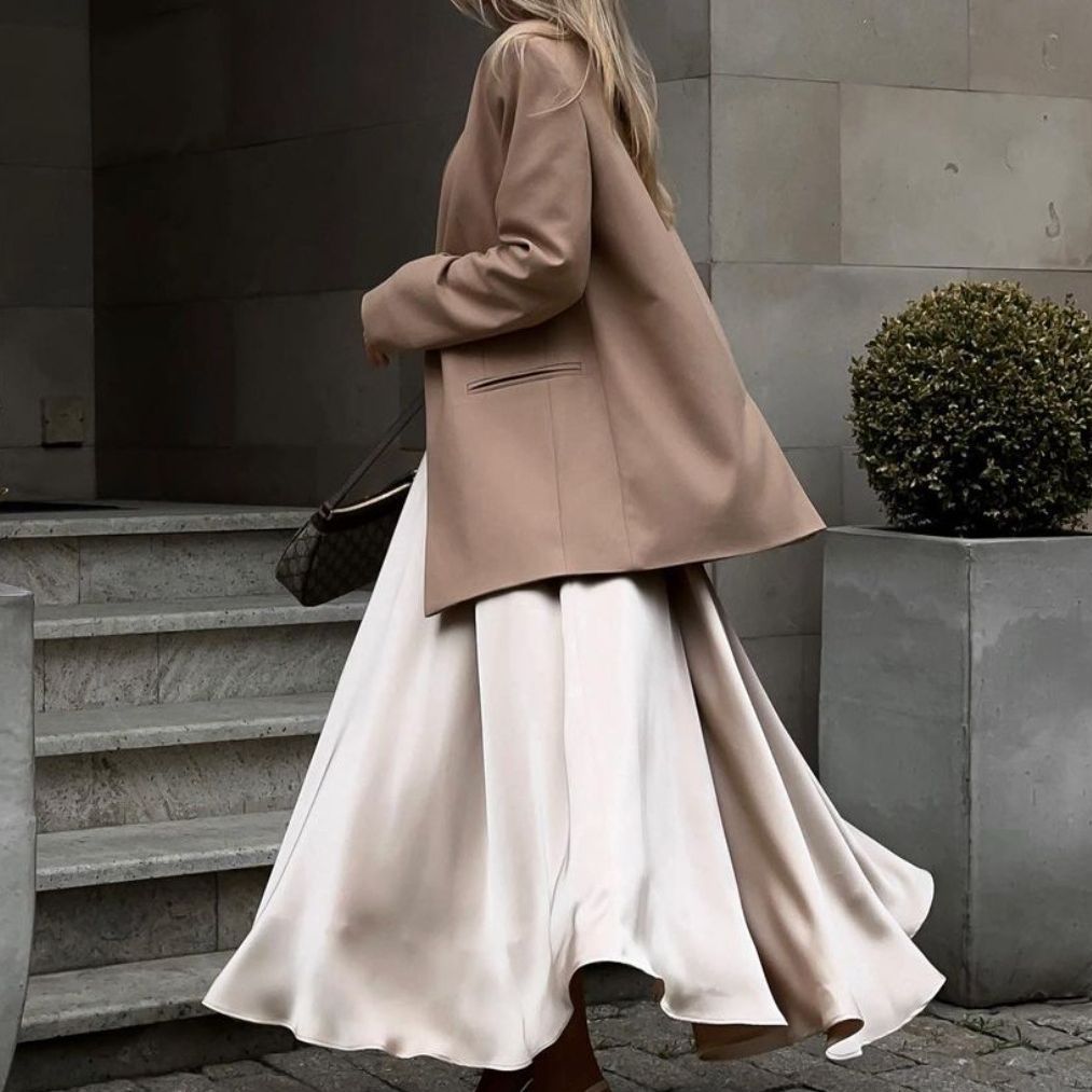 Timeless Vintage Style Garment