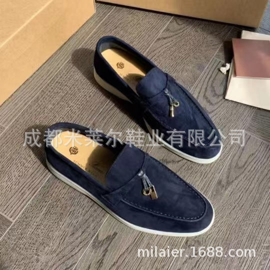 Chic Orthopedic Shoes with Unique Design