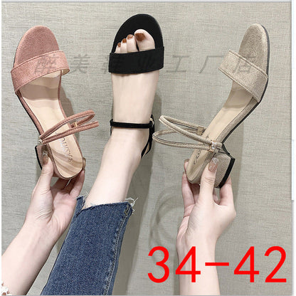 Chic Orthopedic Sandals with Unique Design