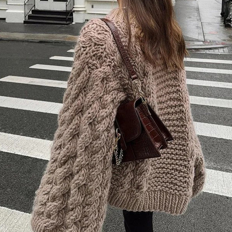 Timeless Vintage Style Pullover