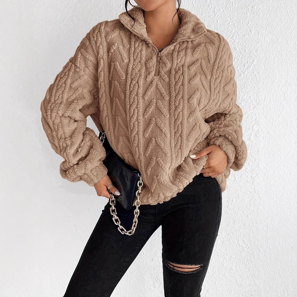 Timeless Vintage Style Pullover