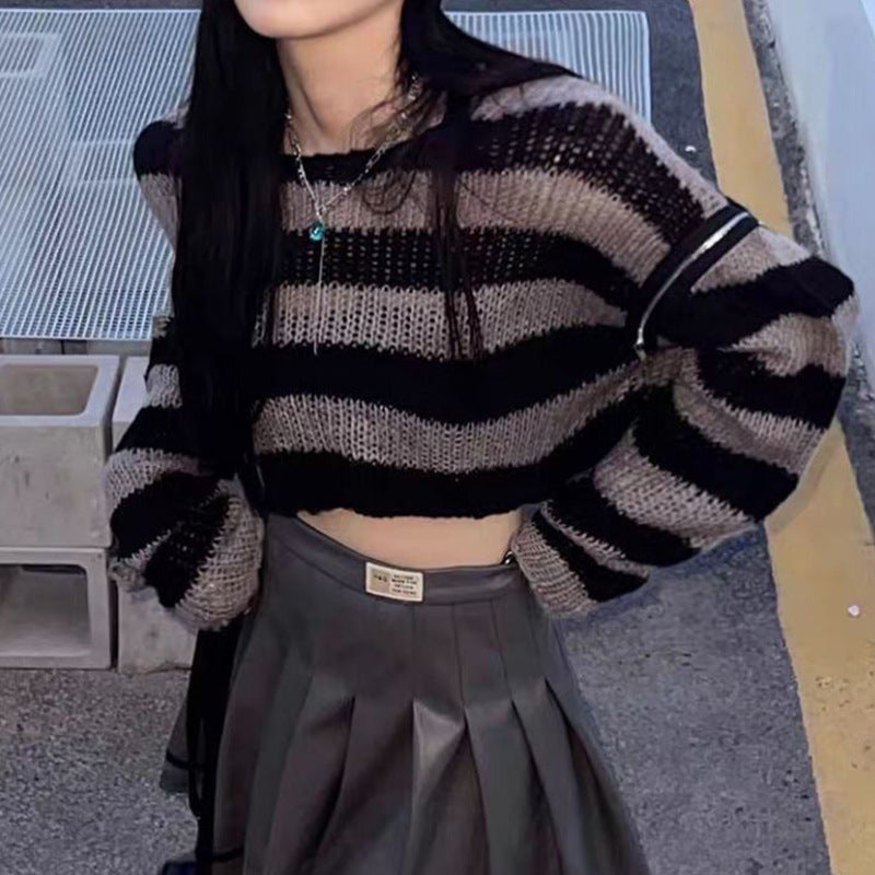 Elegantly Designed Pullover