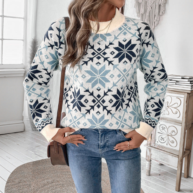 Elegantly Designed Pullover