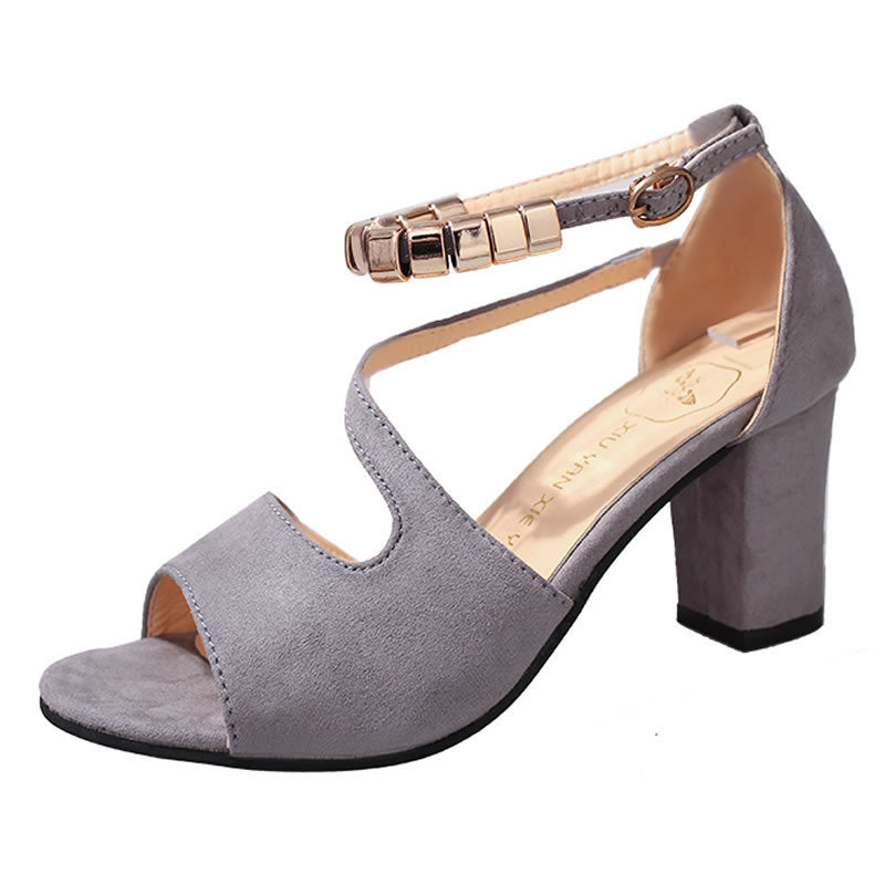 Graceful Orthopedic Sandals for Modern Look