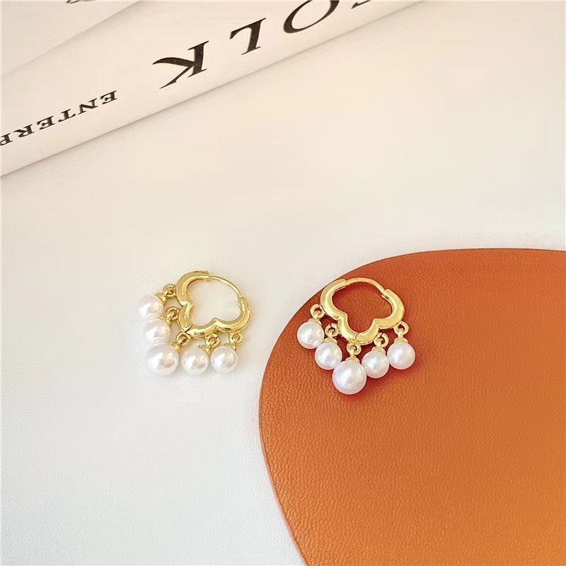 Romantic Pearl Earring for Special Moments