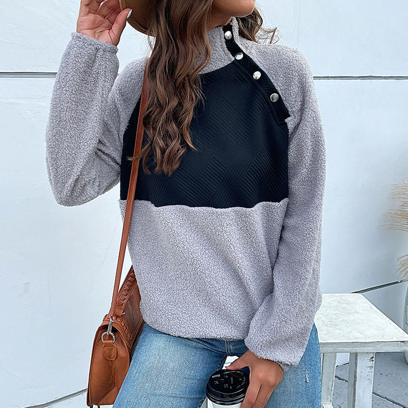 Elegantly Designed Pullover