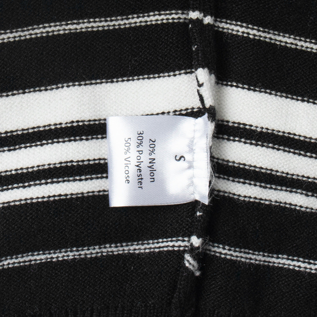 Elegantly Designed Pullover