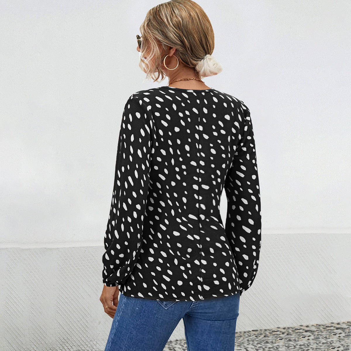 Elegantly Designed Garment